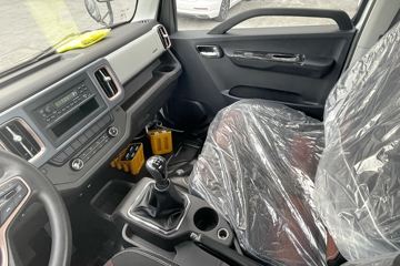 �������V�� 2.3L���� 142���� ������5�� 4.17�׵�����ʽ΢��ͼƬ