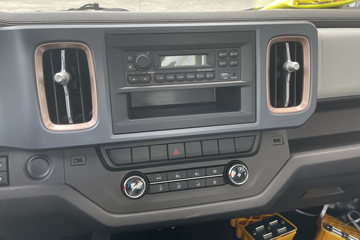 �������V�� 2.3L���� 142���� ������5�� 4.17�׵�����ʽ΢��ͼƬ