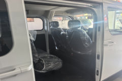 福田卡文 乐福 2025款 睿行版 6座 纯电动轻客 宁德时代50.23kWh