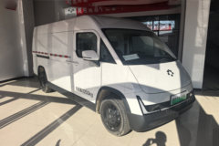 福田卡文 乐福悦行版 宁德时代41.86kWh 纯电封闭货车