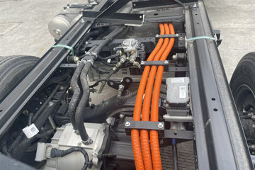 �����������EL-Plus ���� 4.14�׵��Ŵ��綯��ʽ�Ῠ ����ʱ��100.46kWhͼƬ