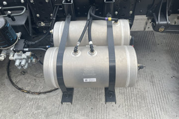 �����������EL-Plus ���� 4.14�׵��Ŵ��綯��ʽ�Ῠ ����ʱ��100.46kWhͼƬ
