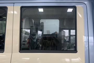 ���� ����Q����ʽ ������ 1.6L 120���� ���� 2.5��˫�Ų�դʽ΢��ͼƬ