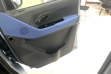 ���� ����Q����ʽ ������ 1.6L 120���� ���� 2.5��˫�Ų�դʽ΢��ͼƬ