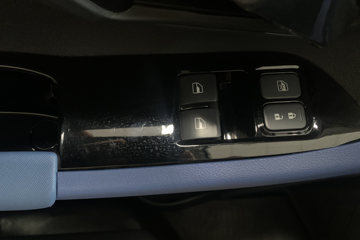 ���� ����Q����ʽ ������ 1.6L 120���� ���� 2.5��˫�Ų�դʽ΢��ͼƬ