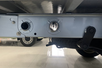 ���� ����Q����ʽ ������ 1.6L 120���� ���� 2.5��˫�Ų�դʽ΢��ͼƬ