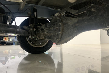 ���� ����Q����ʽ ������ 1.6L 120���� ���� 2.5��˫�Ų�դʽ΢��ͼƬ