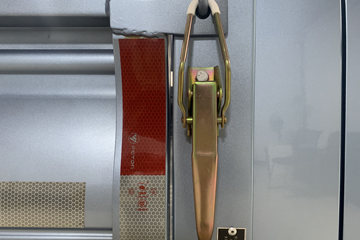 ���� ����Q����ʽ ������ 1.6L 120���� ���� 2.5��˫�Ų�դʽ΢��ͼƬ