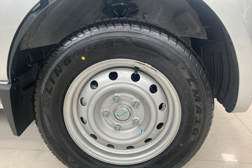 ���� ����Q����ʽ ������ 1.6L 120���� ���� 2.5��˫����ʽ΢��ͼƬ