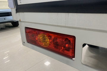 ���� ����Q����ʽ ������ 1.6L 120���� ���� 2.5��˫����ʽ΢��ͼƬ