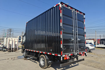 Ծ�� ��ԽC300 140���� 4.17�׵�����ʽ�ῨͼƬ