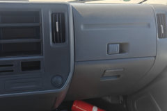 跃进 超越C300 140马力 4.17米单排厢式轻卡