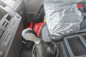 Ծ�� ��ԽC300 140���� 4.17�׵�����ʽ�ῨͼƬ