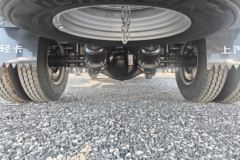 跃进 超越C300 140马力 4.17米单排厢式轻卡