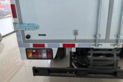 庆铃 五十铃KV600 160马力 4.13米单排厢式轻卡