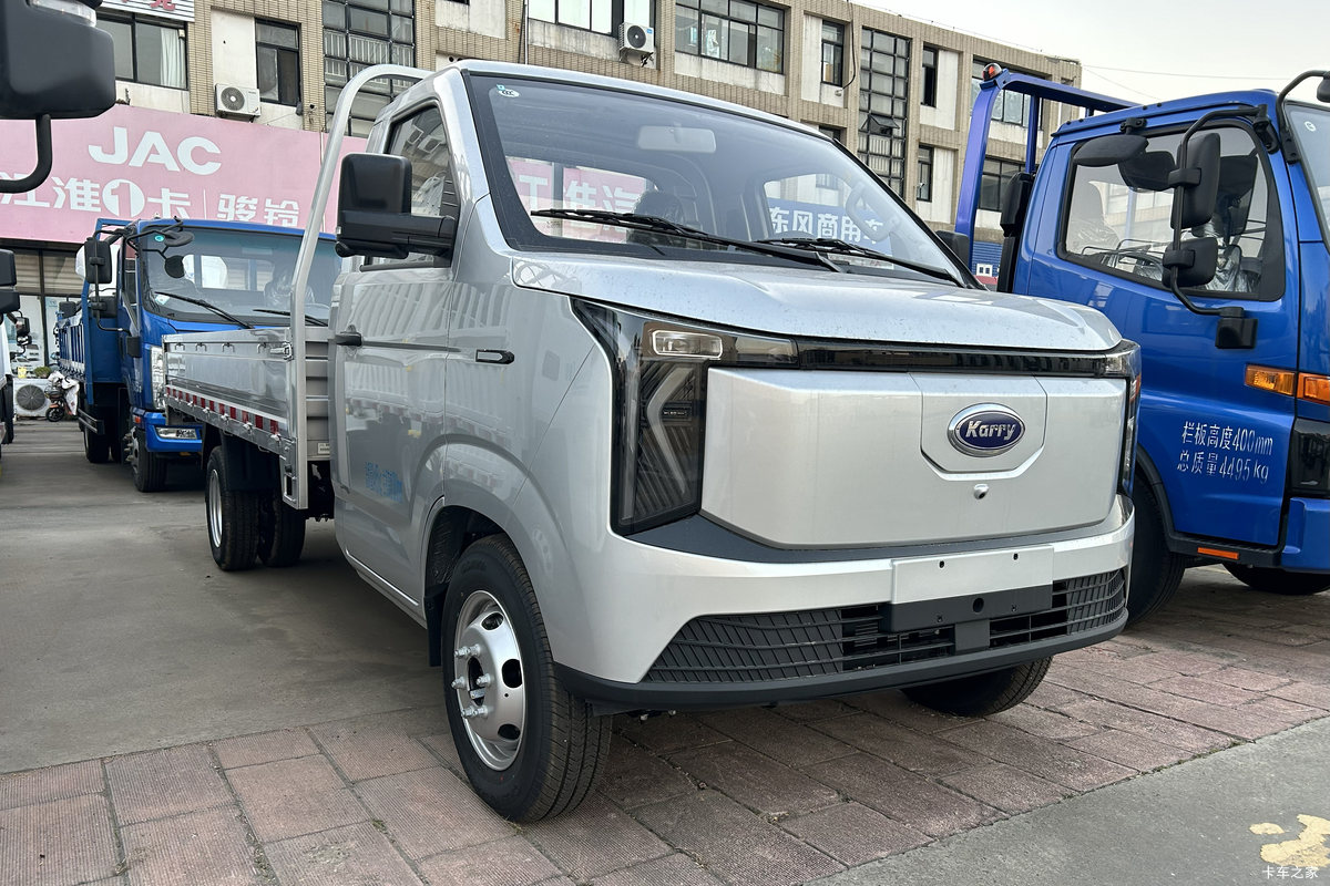 奇瑞商用车 开瑞K7 标准型 液刹 3.7米单排纯电动栏板微卡 宁德时代70.595kWh
