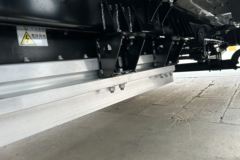 奇瑞商用车 开瑞K7 标准型 液刹 3.7米单排纯电动栏板微卡 宁德时代70.595kWh