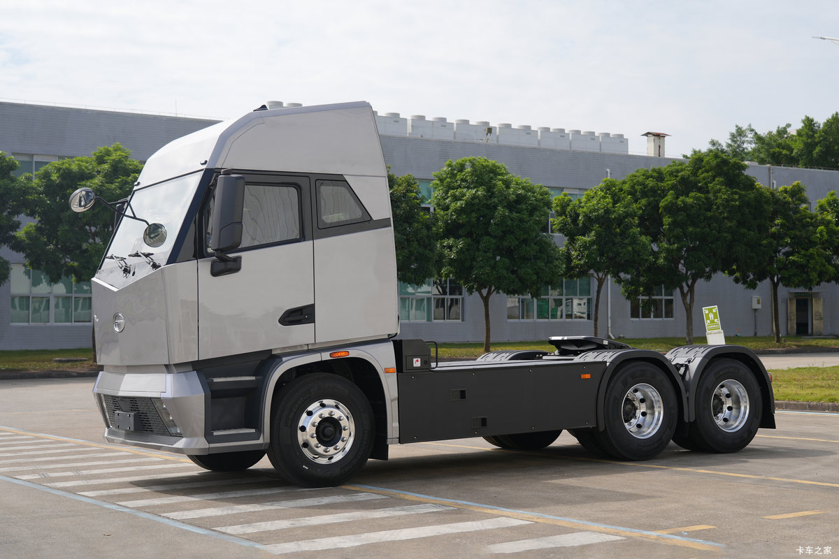 �������T9 6X4 ���綯ǣ���� �д��º�400.62kWh���