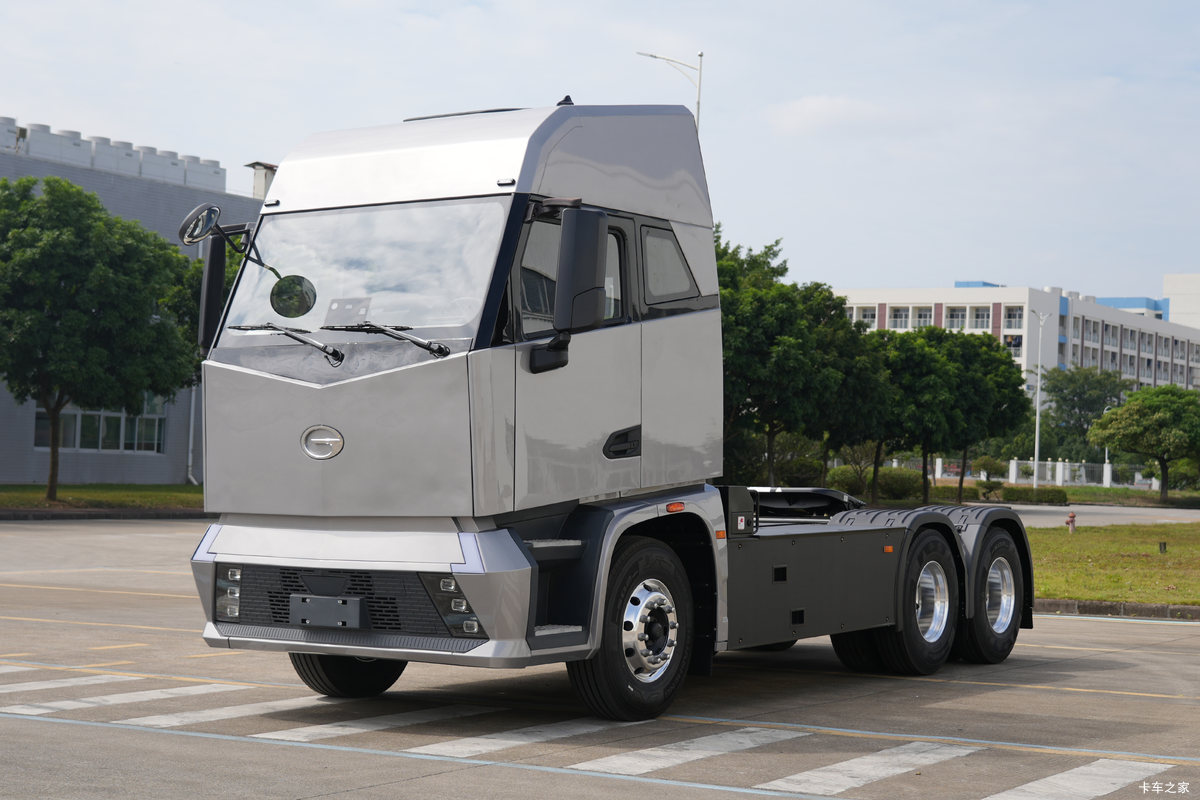 �������T9 6X4 ���綯ǣ���� �д��º�400.62kWh���