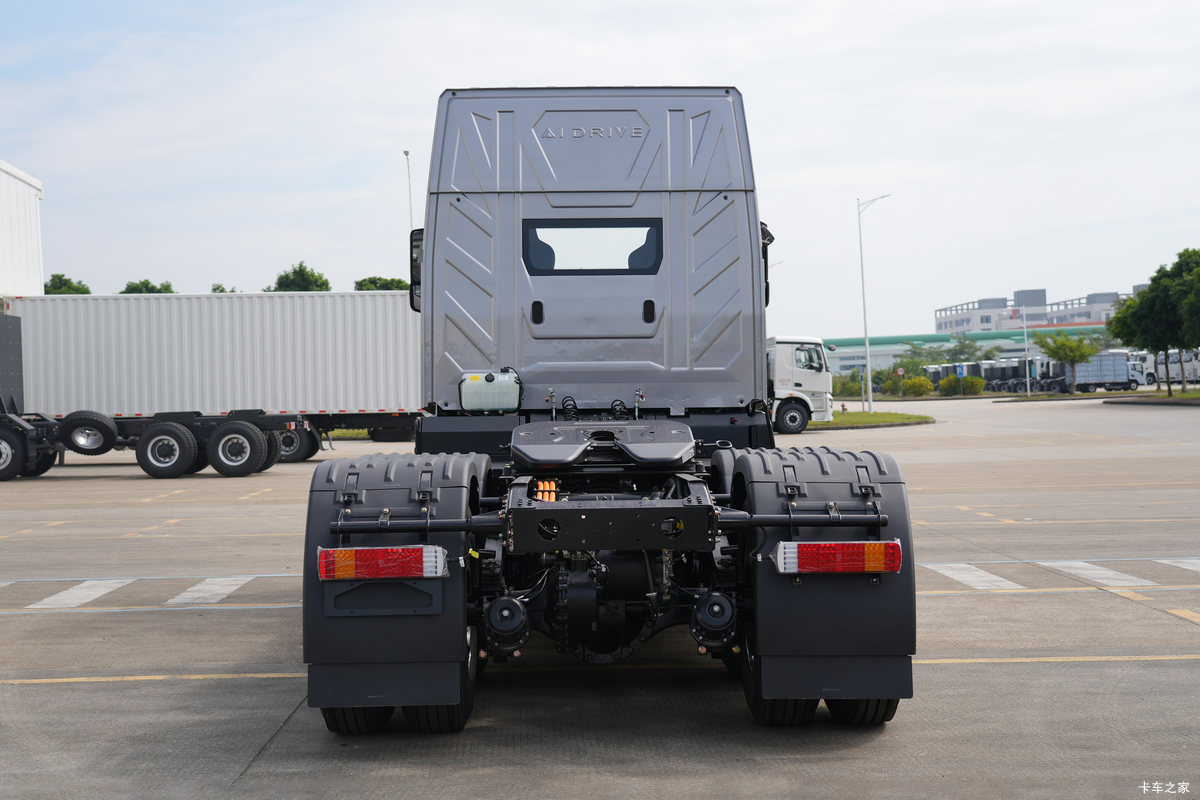 �������T9 6X4 ���綯ǣ���� �д��º�400.62kWh���