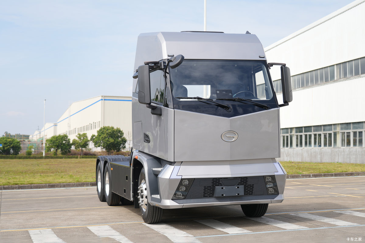 �������T9 6X4 ���綯ǣ���� �д��º�400.62kWh���