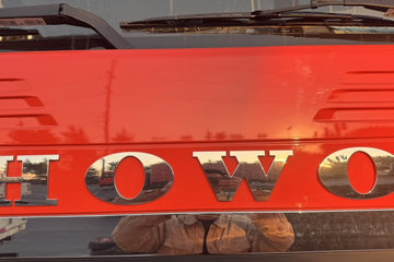 �й����� HOWO TX7 PRO 290���� 4X2 6.8����������ʽ�ػ���ͼƬ