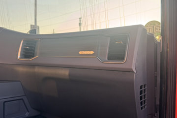 �й����� HOWO TX7 PRO 290���� 4X2 6.8����������ʽ�ػ���ͼƬ