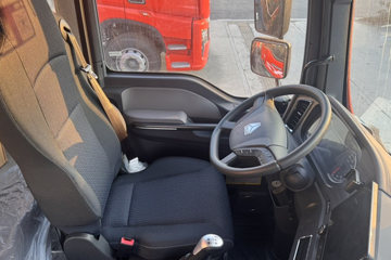 �й����� HOWO TX7 PRO 290���� 4X2 6.8����������ʽ�ػ���ͼƬ