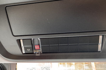 �й����� HOWO TX7 PRO 290���� 4X2 6.8����������ʽ�ػ���ͼƬ