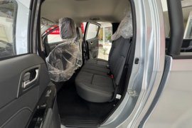 RE-MAX 瑞迈&nbsp;皮卡驾驶室                                               图片