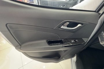 ������ʮ��RE-MAX ���� 2026�� 2.8T���� 150���� �ֶ����� ����˫��Ƥ��ͼƬ