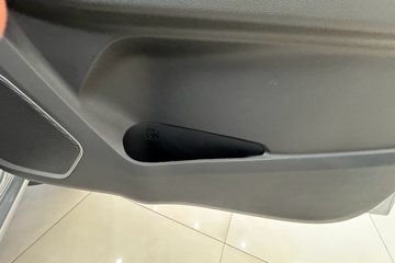 ������ʮ��RE-MAX ���� 2026�� 2.8T���� 150���� �ֶ����� ����˫��Ƥ��ͼƬ