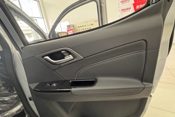 ������ʮ��RE-MAX ���� 2026�� 2.8T���� 150���� �ֶ����� ����˫��Ƥ��ͼƬ