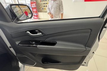 ������ʮ��RE-MAX ���� 2026�� 2.8T���� 150���� �ֶ����� ����˫��Ƥ��ͼƬ