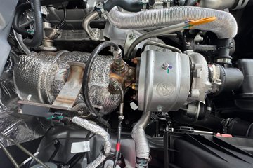 ������ʮ��RE-MAX ���� 2026�� 2.8T���� 150���� �ֶ����� ����˫��Ƥ��ͼƬ