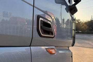 ��������HOWO TS7 6.9L���� 290���� 4X2 �й�����8�� 9.6����ʽ�ػ���ͼƬ