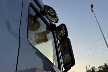 ��������HOWO TS7 6.9L���� 290���� 4X2 �й�����8�� 9.6����ʽ�ػ���ͼƬ