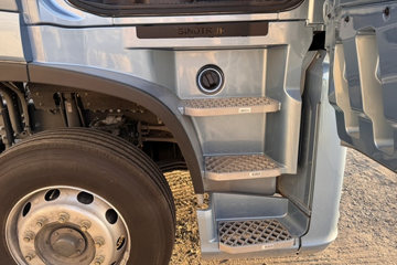 ��������HOWO TS7 6.9L���� 290���� 4X2 �й�����8�� 9.6����ʽ�ػ���ͼƬ