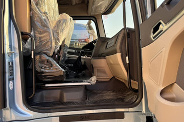 ��������HOWO TS7 6.9L���� 290���� 4X2 �й�����8�� 9.6����ʽ�ػ���ͼƬ