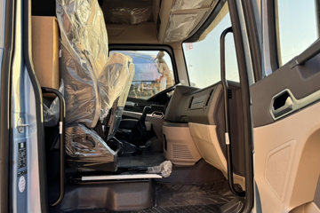 ��������HOWO TS7 6.9L���� 290���� 4X2 �й�����8�� 9.6����ʽ�ػ���ͼƬ