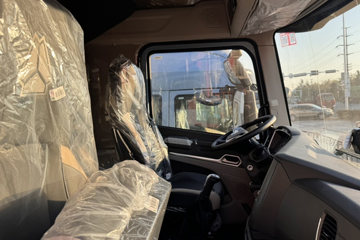 ��������HOWO TS7 6.9L���� 290���� 4X2 �й�����8�� 9.6����ʽ�ػ���ͼƬ