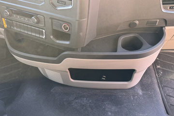 ��������HOWO TS7 6.9L���� 290���� 4X2 �й�����8�� 9.6����ʽ�ػ���ͼƬ