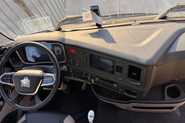 ��������HOWO TS7 6.9L���� 290���� 4X2 �й�����8�� 9.6����ʽ�ػ���ͼƬ