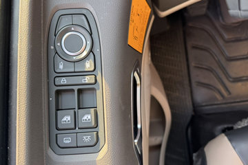 ��������HOWO TS7 6.9L���� 290���� 4X2 �й�����8�� 9.6����ʽ�ػ���ͼƬ