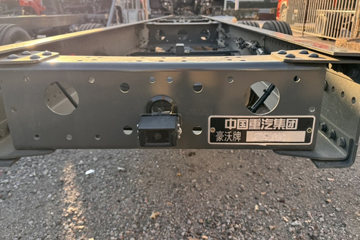 ��������HOWO TS7 6.9L���� 290���� 4X2 �й�����8�� 9.6����ʽ�ػ���ͼƬ