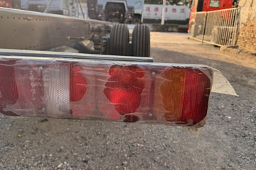 ��������HOWO TS7 6.9L���� 290���� 4X2 �й�����8�� 9.6����ʽ�ػ���ͼƬ