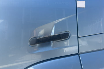 ŷ������3 7L���� 350���� 4X2 �ɰ���9�� AMT�Զ��� �߶� 6.8���Ű������ػ���ͼƬ