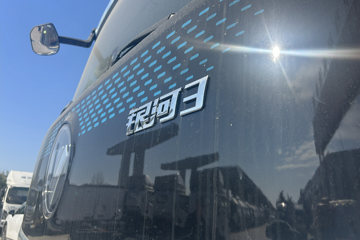 ŷ������3 7L���� 350���� 4X2 �ɰ���9�� AMT�Զ��� �߶� 6.8���Ű������ػ���ͼƬ