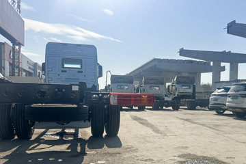 ŷ������3 7L���� 350���� 4X2 �ɰ���9�� AMT�Զ��� �߶� 6.8���Ű������ػ���ͼƬ