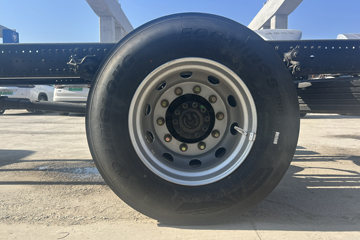 ŷ������3 7L���� 350���� 4X2 �ɰ���9�� AMT�Զ��� �߶� 6.8���Ű������ػ���ͼƬ